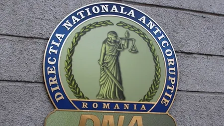 Șeful laboratorului de radiologie al unui spital de urgență, reținut pentru luare de mită