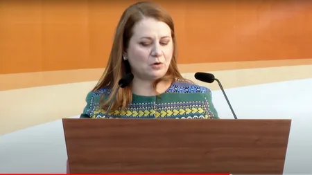 Ministrul Educației, către Klaus Iohannis: Sunteți parte a progresului / Ligia Deca: „Școala aparține comunității”