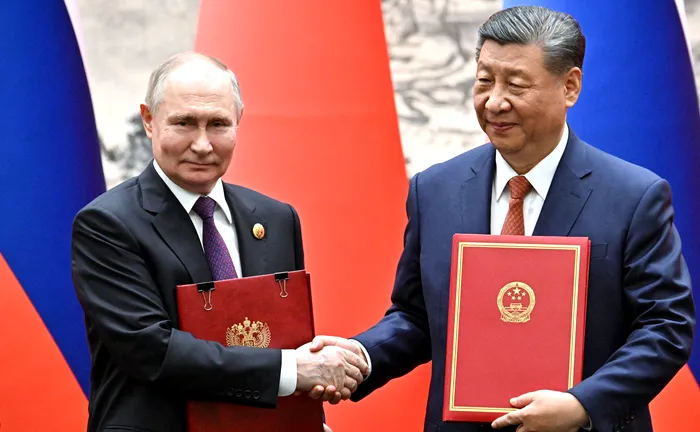 Poza pentru articolul Noua realitate globală. În ce cheie pot fi citite ultimele mutări ale lui Putin, înainte de „partida” dintre Trump și Xi Jinping. „China operează diferit față de Rusia”
