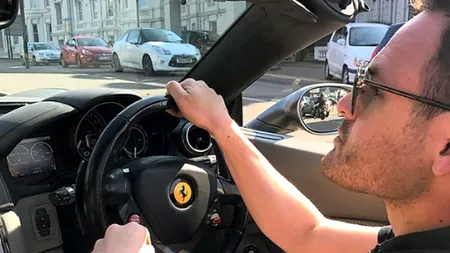 Prețul incredibil cu care un tânăr vrea să își vândă Porsche-ul Cayman. Oferta are însă o condiție 