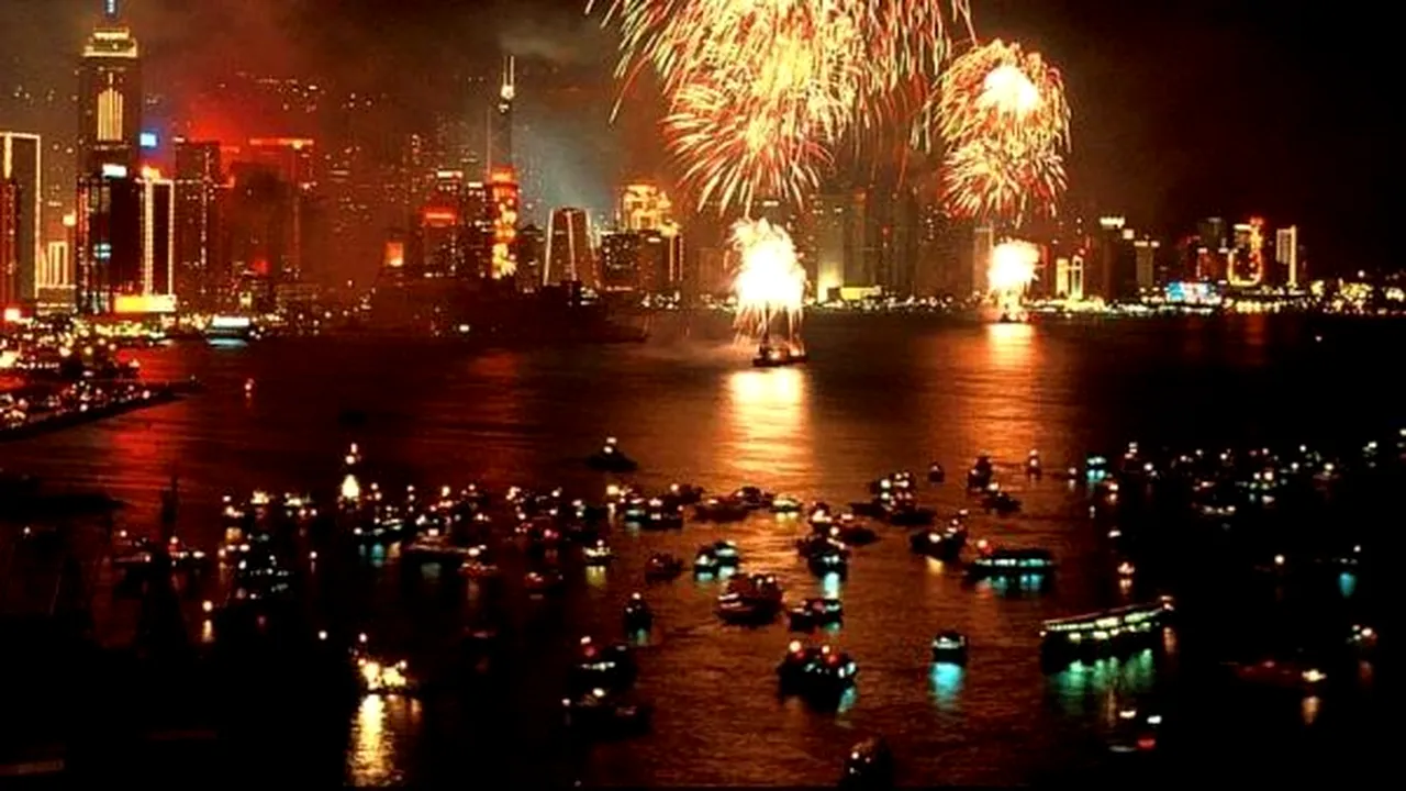 Cele mai ciudate 25 de tradiții de Anul Nou