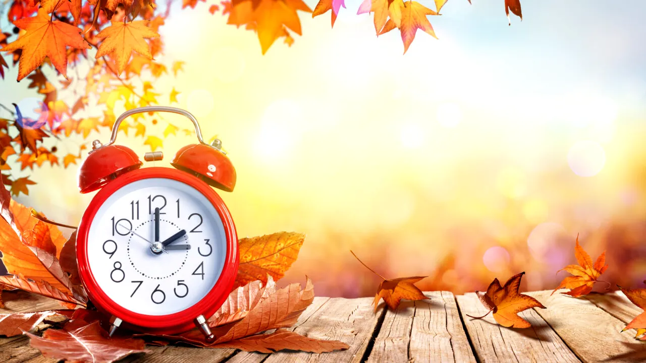 Ora de iarnă 2023. Când se vor da ceasurile în urmă în România