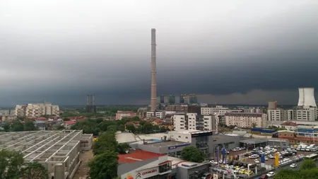 Cod galben de ploi în 10 județe nord-vestul țării, până miercuri dimineață. Cantitățile de apă vor fi însemnate