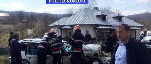 Accident DEVASTATOR în Vâlcea: Două persoane au murit și alte cinci au fost rănite după ce o mașină a pătruns pe CONTRASENS