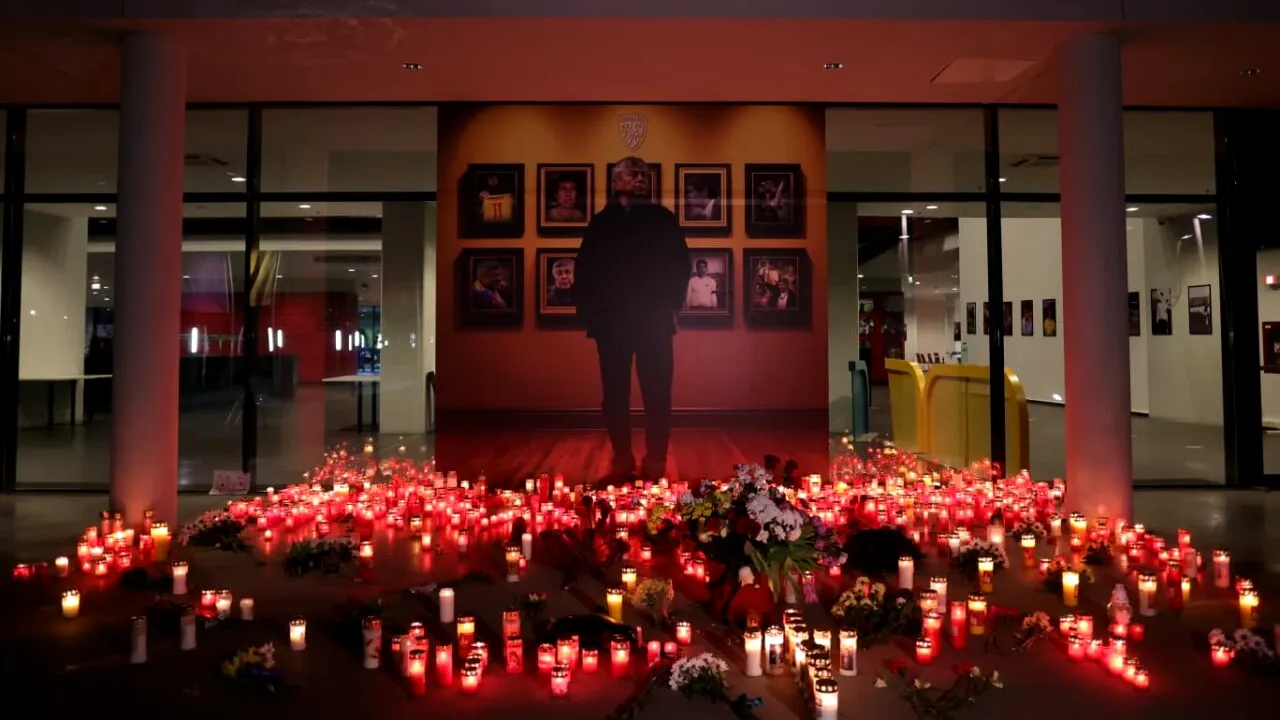 Mesajul EMOȚIONANT al familiei Lucescu. „Am simțit ceva ce nu credeam posibil în mijlocul unei asemenea dureri: că nu suntem singuri”