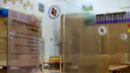 COVID-19 se extinde în școli! Mai mulți elevi din Capitală, confirmați cu noul coronavirus