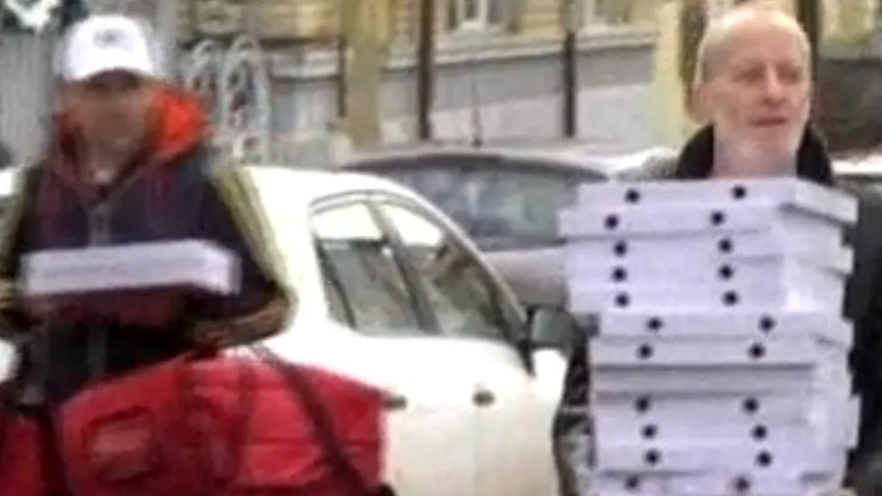 Andrei Gheorghe a venit cu pizza la DNA, unde Elena Udrea dădea declarații în dosarul Microsoft. Pentru cine era „comanda