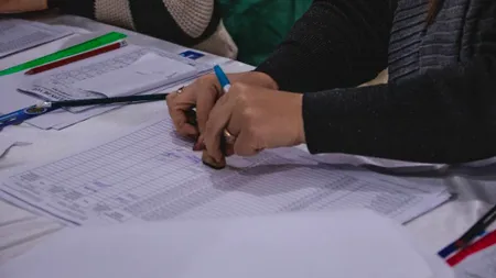 Ludovic Orban ridică restricțiile pentru alegerile din 6 decembrie! Anunț oficial: deplasarea la vot, permisă în localitățile aflate în carantină!