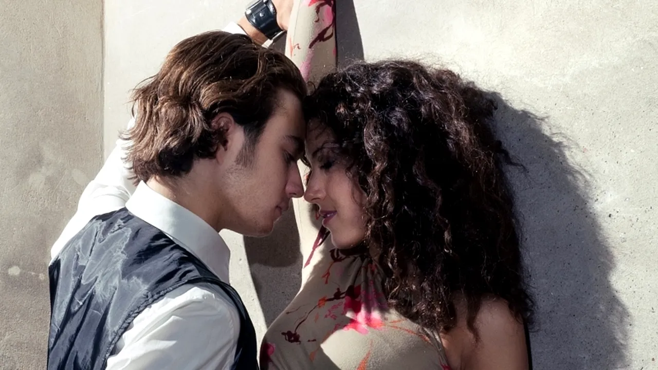 Arta seducției în 10 pași. Cum poți cuceri persoana care îți place