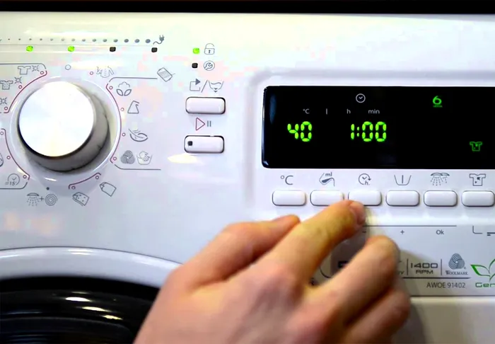 Cele 2 electrocasnice care nu trebuie pornite în același timp. Mulți români fac această greșeală