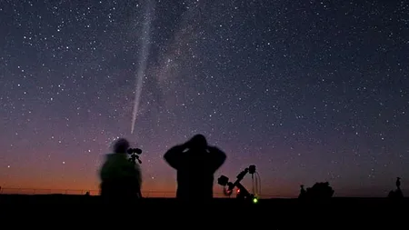 A fost descoperită COMETA care ar putea deveni cea mai strălucitoare din istorie. Când se vede cu ochiul liber de pe Pământ