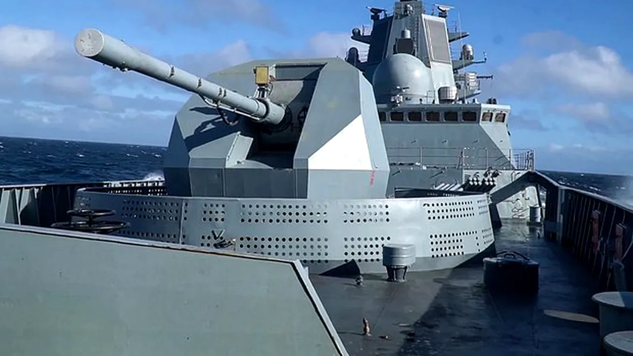 Armele invicibile ale lui Vladimir Putin / Forţele nucleare ale Rusiei sunt „gata de utilizare”