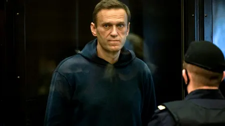 Medicii ruși îi cer lui Vladimir Putin încetarea chinului la care este supus Alexei Navalnîi, unul dintre cei mai aprigi critici ai Kremlinului. Ce au scris în petiție