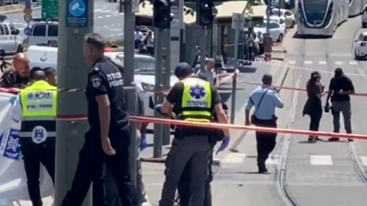 „Atac TERORIST” la Ierusalim/Două persoane înarmate au fost reținute