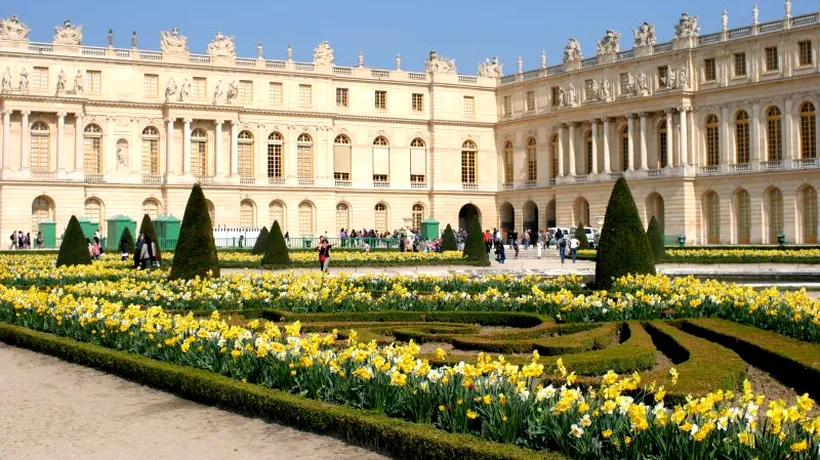 Castelul Versailles ar putea găzdui un hotel de lux într-una dintre clădirile sale