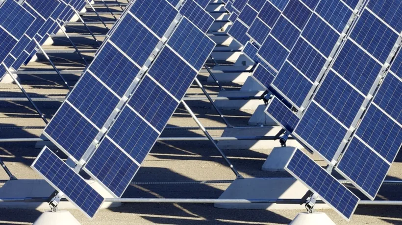 Parc fotovoltaic de 35 de milioane de euro în Târgu Cărbunești