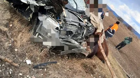 Accident teribil în Neamț. O persoană a murit, iar alte trei au fost rănite