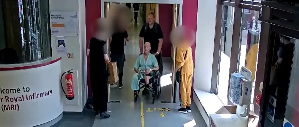 Un hoț s-a prefăcut că ajută un bătrân aflat în scaun cu rotile. Victima se trezise dintr-o comă de șase săptămâni