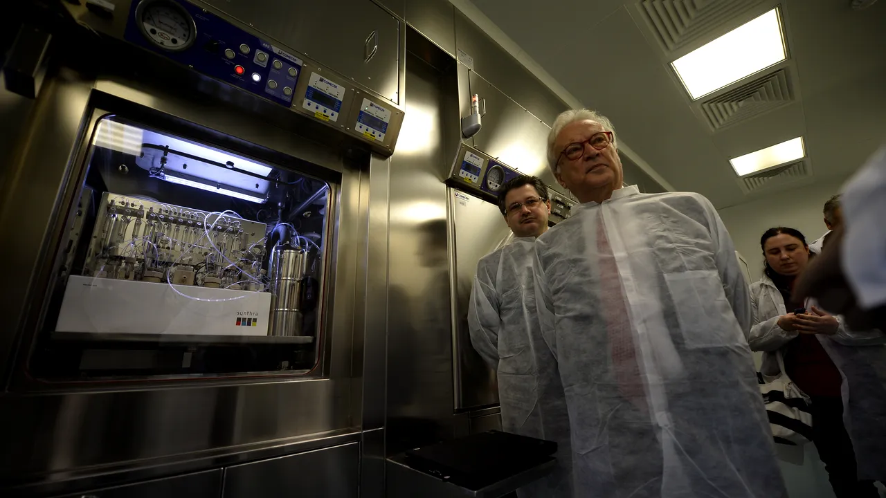 GÃ©rard Mourou, unul dintre câștigătorii PREMIULUI NOBEL pentru FIZICĂ, face parte din proiectul LASERULUI din Măgurele
