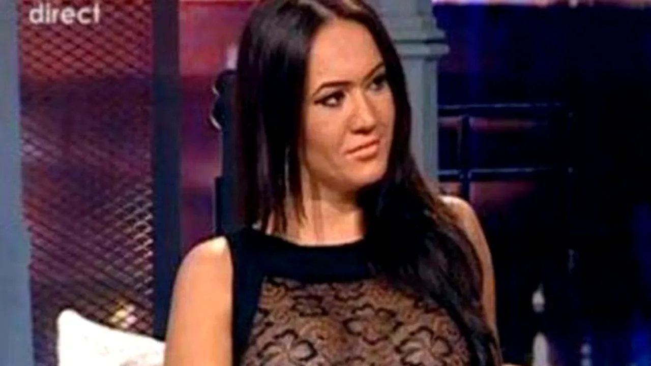 Margherita, selfie senzual de pe WC