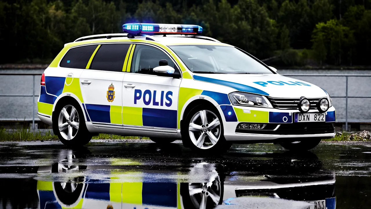 De frica bărbatului pe care voia să îl jefuiască, un hoț cheamă poliția în ajutor