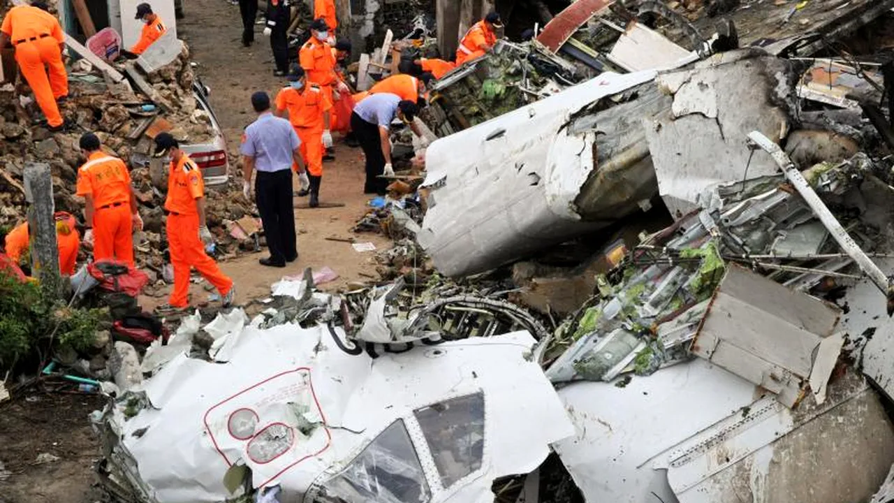 Povestea cutremurătoare a unuia dintre supraviețuitorii accidentului aviatic din Taiwan. 