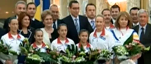 Victor Ponta le-a premiat pe gimnastele românce și a anunțat că le dublează primele. FOTO
