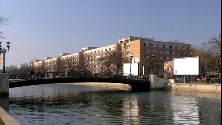 Trei tineri care furau din cămine, prinși