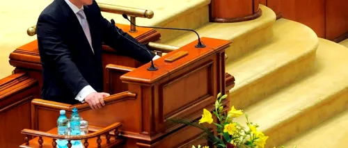MOȚIUNEA DE CENZURĂ. Ungureanu intră în istorie cu cel mai scurt mandat de premier și rămâne cu visul de președinte