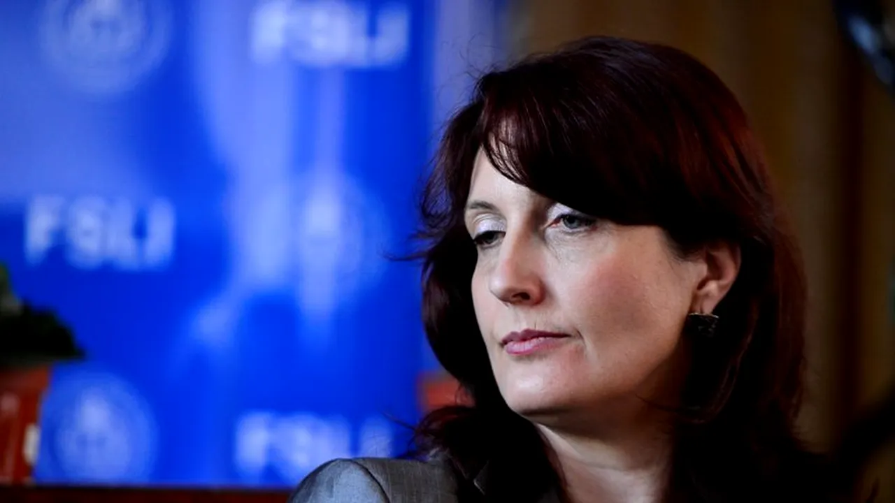 Senatul UB a aprobat anularea diplomei și retragerea titlului de master în cazul Ștefaniei Duminică