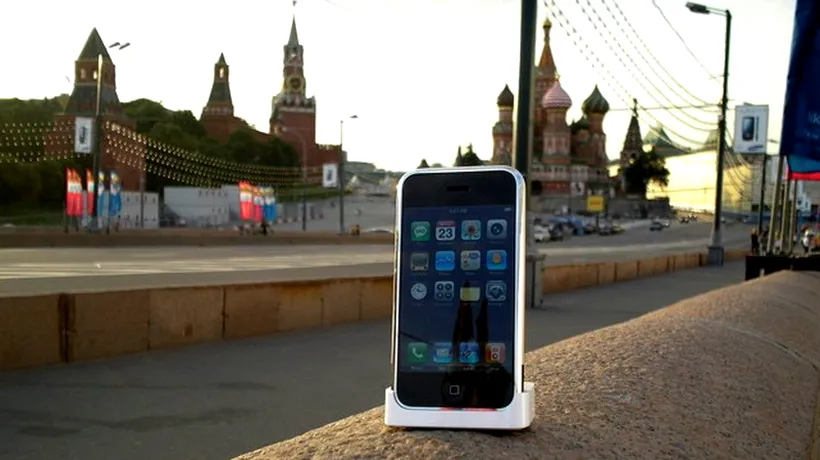Apple a crescut prețurile iPhone-urilor vândute în Rusia cu 25%, din cauza devalorizării rublei