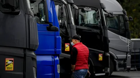 Ministerul Finanțelor propune o schemă de ajutor pentru transportatori. Aceștia ar urma să primească de la stat 50 de bani pentru litrul de carburanți