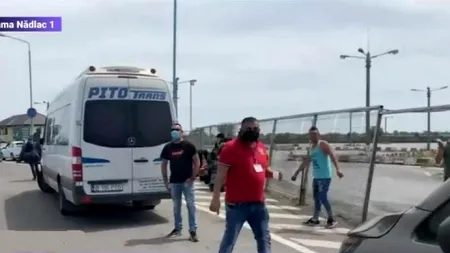 SAMSARI ÎN VĂMI. Câți bani le cer oamenilor ca să-i ducă acasă: „Ce, ați crezut că lei? NU! Euro”