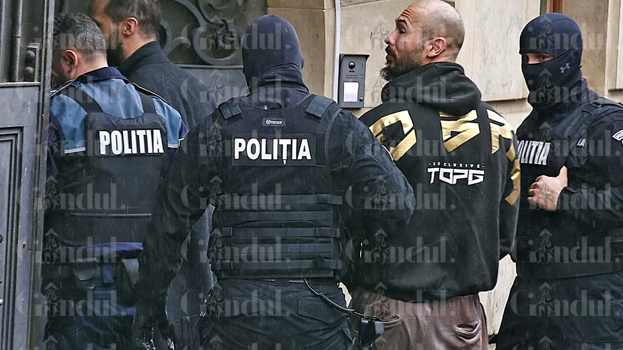 Primele imagini cu Andrew si Tristan Tate aduși ÎNCĂTUȘAȚI la Curtea de Apel București / Judecătorii urmează să decidă dacă vor fi arestați preventiv