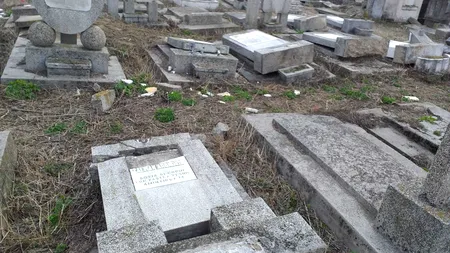 Trei adolescenți, principalii suspecți în cazul vandalizării cimitirului evreiesc din Huși