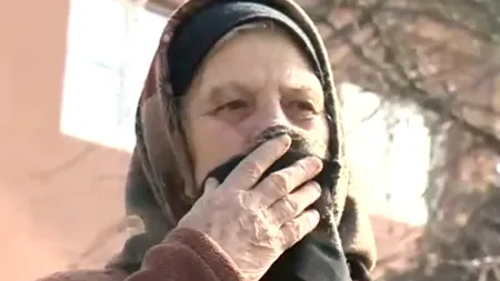 Cum se protejează oamenii de la țară de coronavirus: De la „țuiculița fiartă” la usturoi și basma la gură
