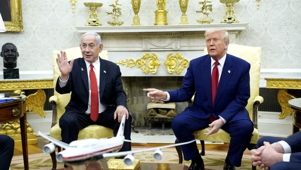Trump îl primește pe Netanyahu la Casa Albă. Ce problemă îl aduce din nou pe premierul israelian la Washington