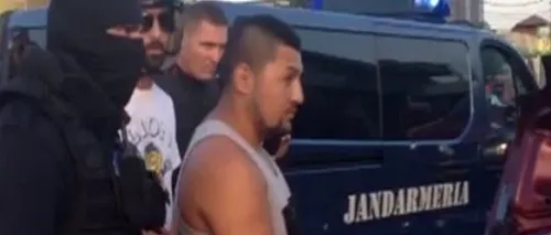 Trei romi cu un BMW au șicanat un motociclist la intrarea în Pitești. Coșmarul lor a început după ce l-au dărâmat și au coborât la el înarmați. VIDEO