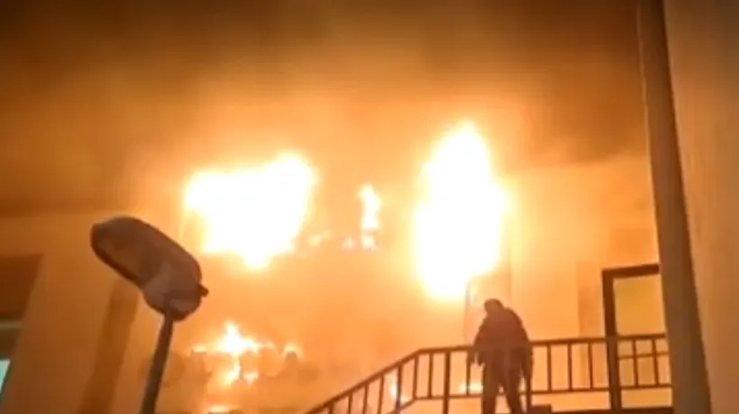 Incendiu la un spital din Constanța. 10 persoane s-au autoevacuat