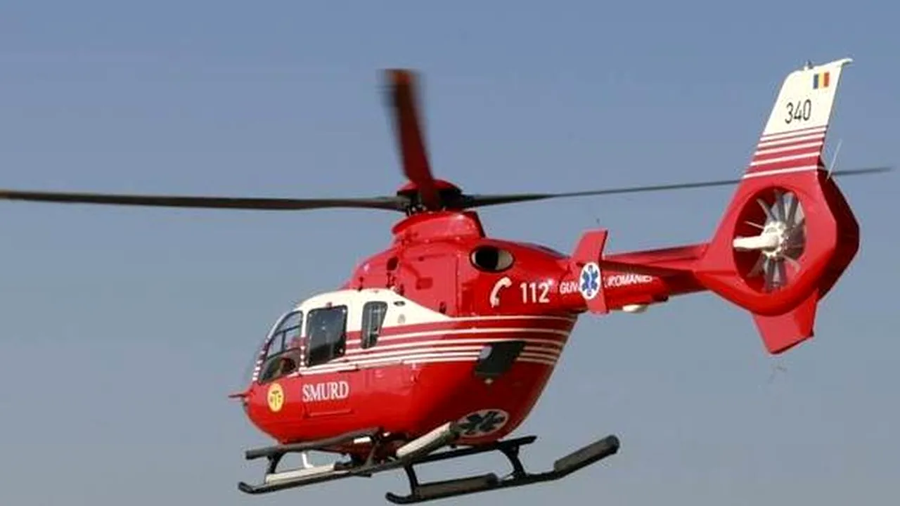 Tragedie pentru doi copii de 5 și 6 ani:  în comă, la spital, după ce au băut dintr-o sticlă găsit în groapa de gunoi