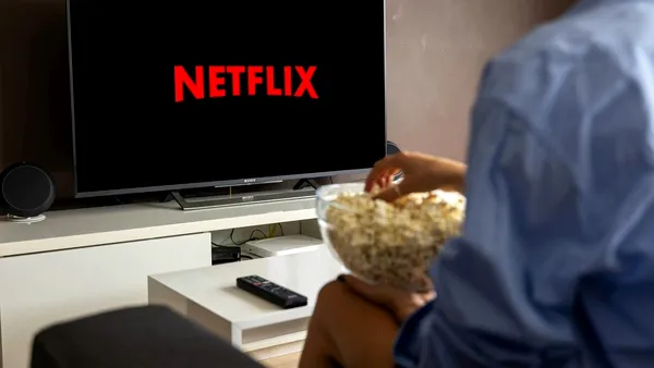 Lovitură pentru Netflix în Europa. Gigantul de streaming, obligat de o instanță de judecată să dea înapoi sute de euro abonaților