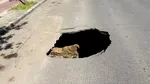 Surpare de asfalt în Slobozia: o porțiune de pe Bulevardul Unirii s-a prăbușit în centrul orașului