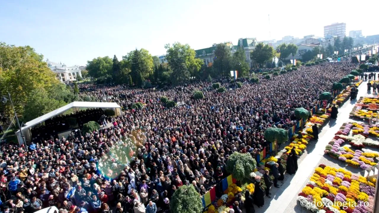 Ce a decis Arhiepiscopia Iașilor în legătură cu pelerinajul la moaștele Sfintei Cuvioase Parascheva. Anunț de ultim moment
