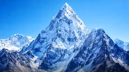 Motivul nebănuit pentru care pe Terra nu pot exista, niciodată, munți mai înalți de 10.000 m