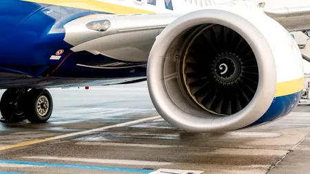 Incident la aterizare cu un avion Ryanair cu 162 de pasageri. Anvelopa aeronavei a explodat