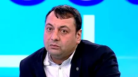 Medicii legiști care au făcut autopsia femeii și a fiul ei de 15 ani, uciși în curtea bisericii din Argeș, au fost îngroziți de brutalitatea ucigașului. „Loviturile au fost dramatice. Nu le-a lăsat nicio șansă”