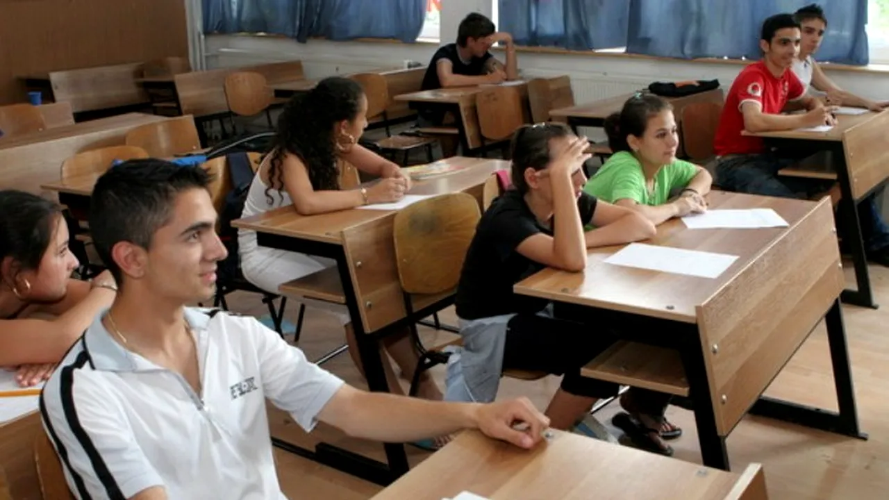 SIMULARE LA EVALUAREA NAȚIONALĂ 2013. Elevii din Capitală dau proba la română