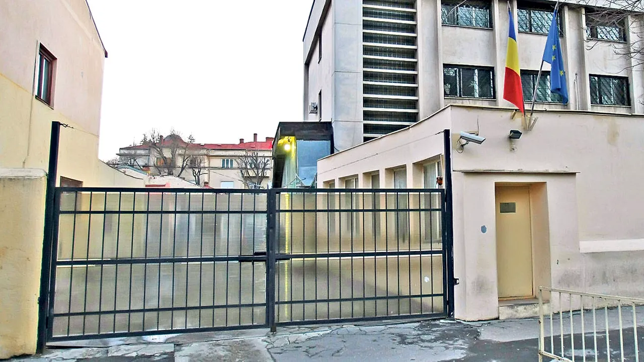 Anchetă la Poliției Capitalei, după ce o persoană a fost ținută în arest câteva zile în plus