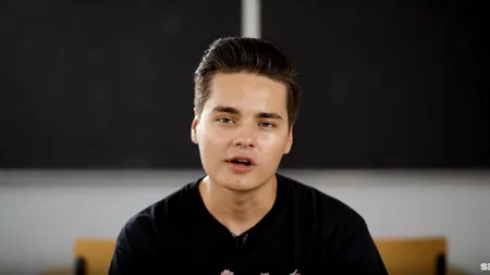 Selly, mesaj dur în ziua votului: Nu îi lăsați pe alții să decidă în locul vostru!