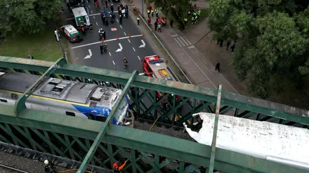 Accident feroviar în Argentina, soldat cu zeci de răniți. Un tren cu șapte vagoane s-a ciocnit cu o locomotivă și un vagon gol, în Buenos Aires